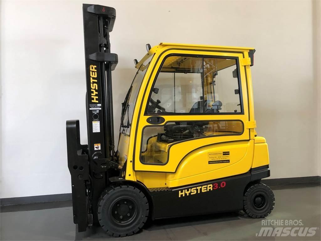 Hyster J3.0XN Elektriniai šakiniai krautuvai