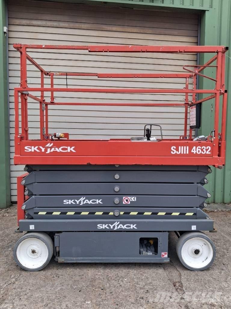 SkyJack SJ III 4632 Žirkliniai keltuvai