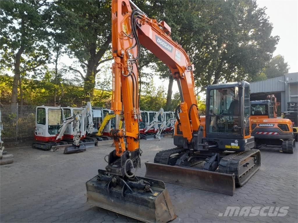 Doosan DX85R-3 Vidutinės galios ekskavatoriai 7-12 t