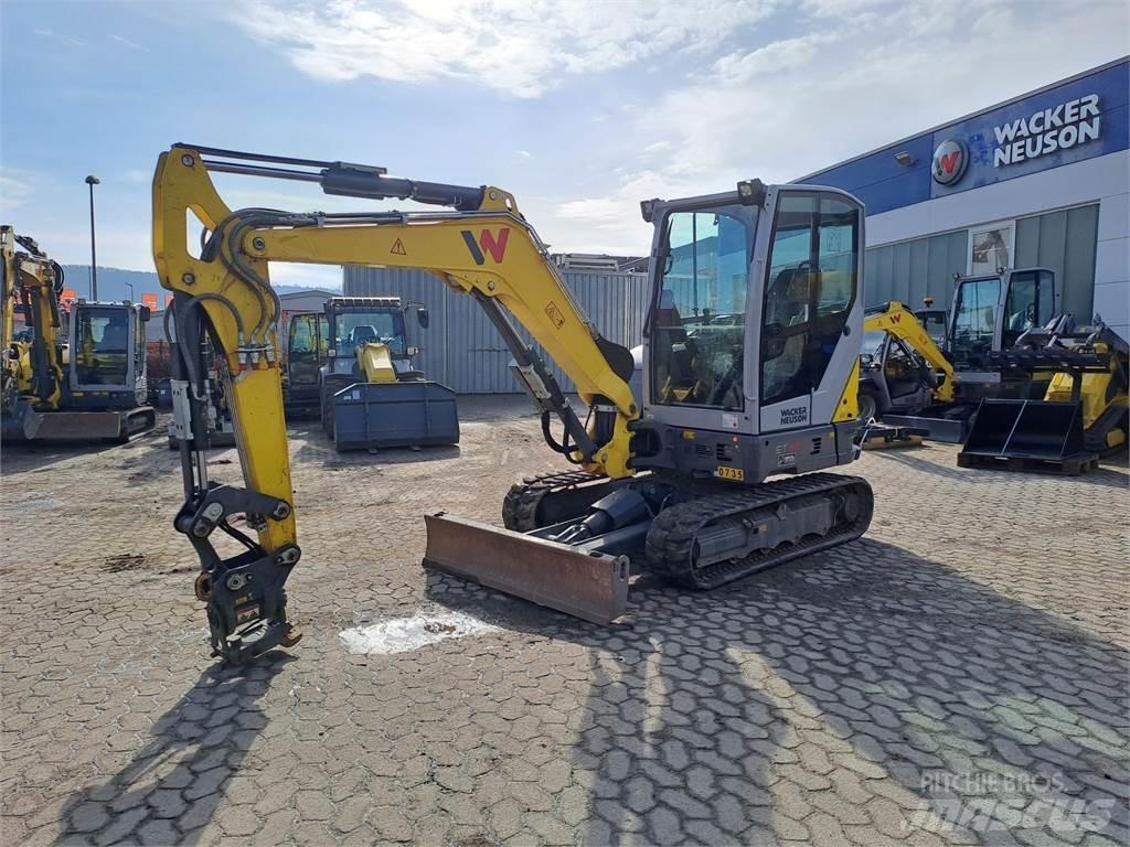 Wacker Neuson ET42 Vikšriniai ekskavatoriai