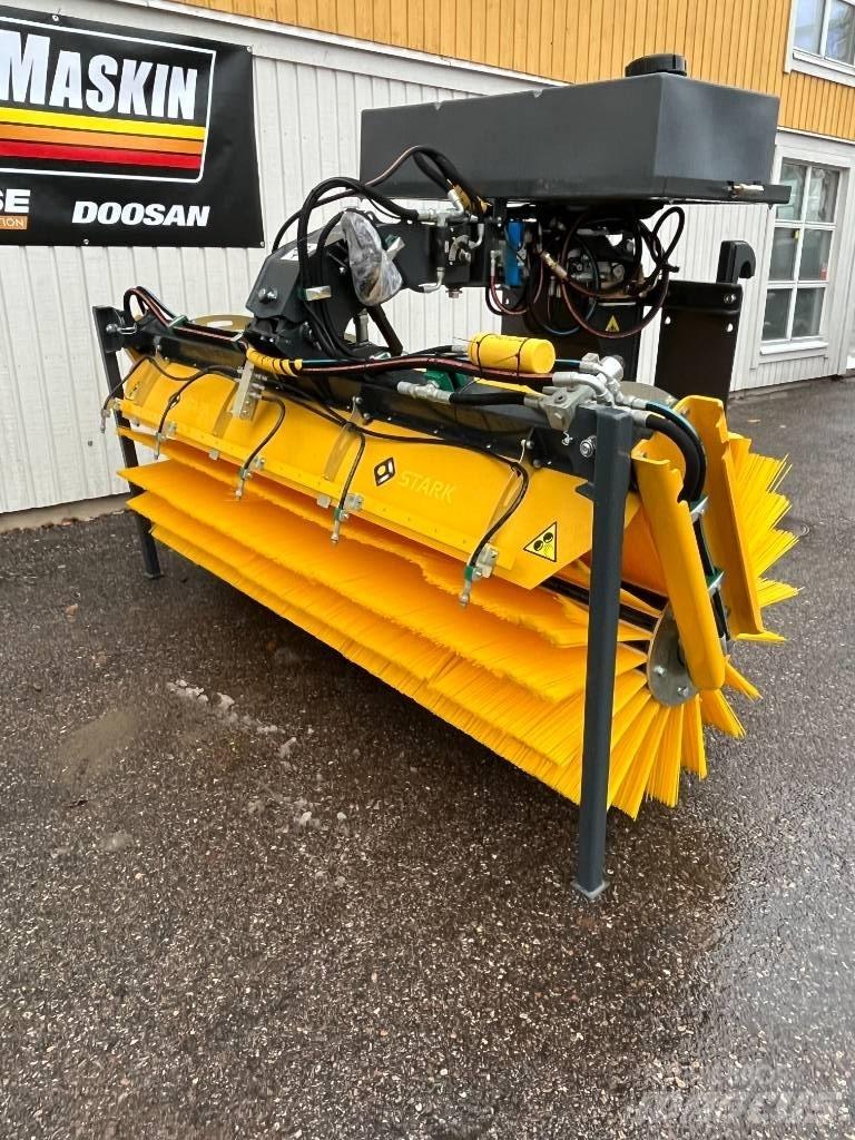 Stark RSW 2500C-BM Naudoti ratiniai krautuvai