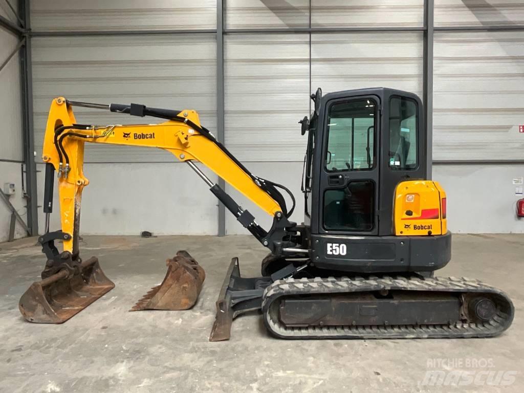 Bobcat E 50 Mini ekskavatoriai < 7 t
