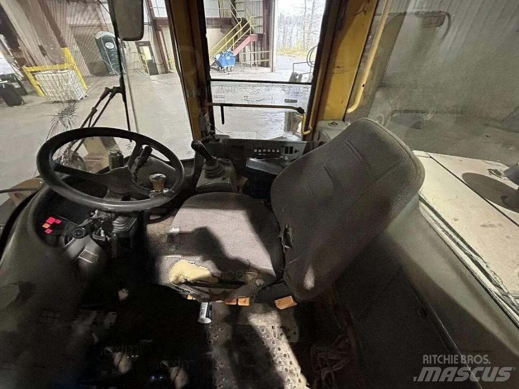 Volvo L 90 E Naudoti ratiniai krautuvai