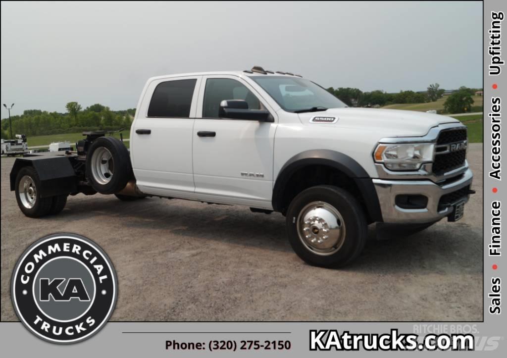 RAM 5500 TRADESMAN Važiuoklė su kabina