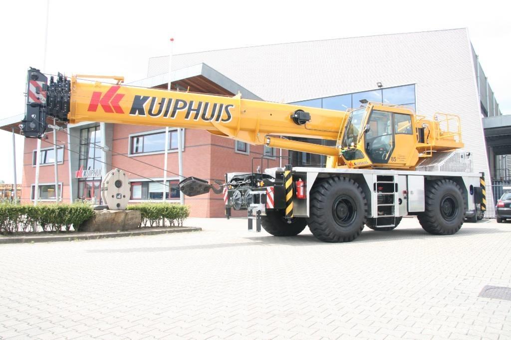 Grove GRT 655 L Neapdoroto reljefo kranai