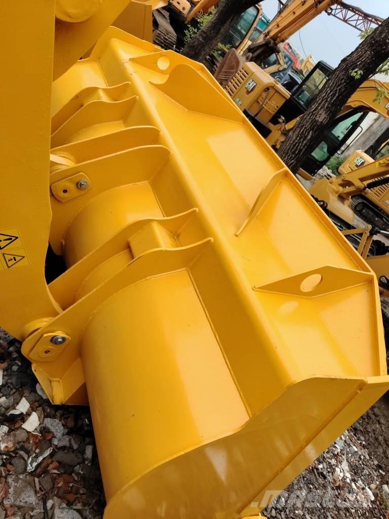 Komatsu WA 320-5 Naudoti ratiniai krautuvai
