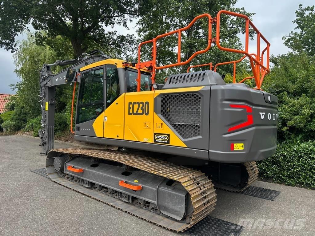 Volvo EC 220 EL Vikšriniai ekskavatoriai