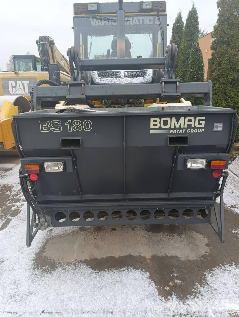 Bomag BW 174 AD Porinių būgnų volai