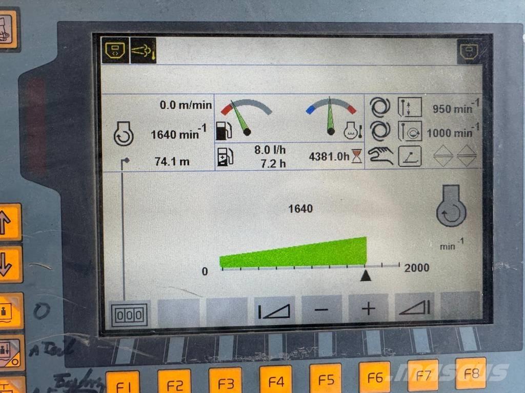 Volvo P 6820C Asfalto klotuvai