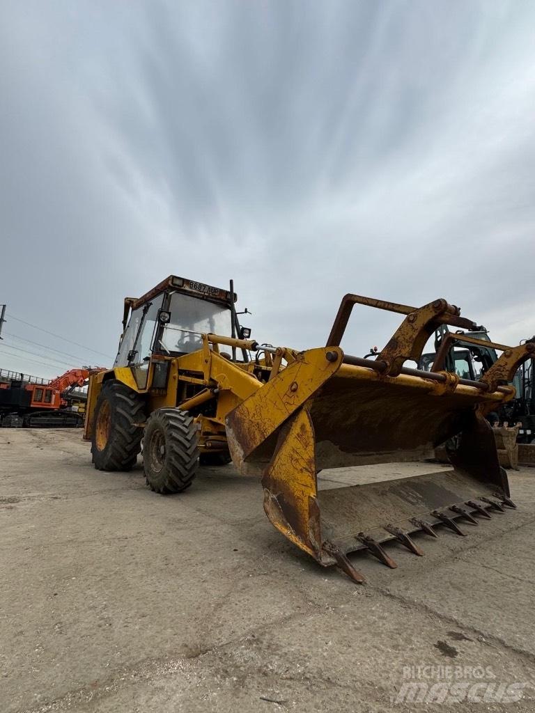 JCB 3 CX Ekskavatoriniai krautuvai
