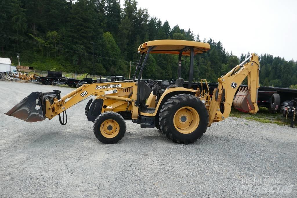 DEERE 110 Ekskavatoriniai krautuvai