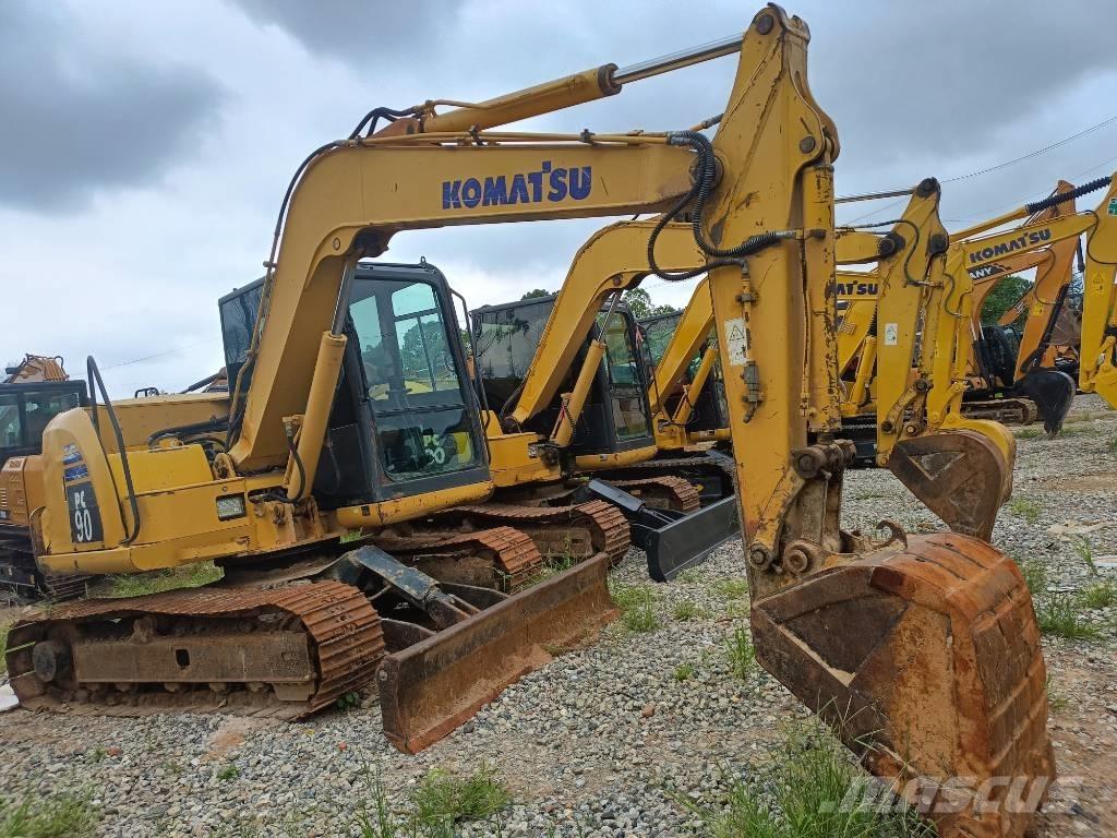Komatsu PC 90 Vikšriniai ekskavatoriai