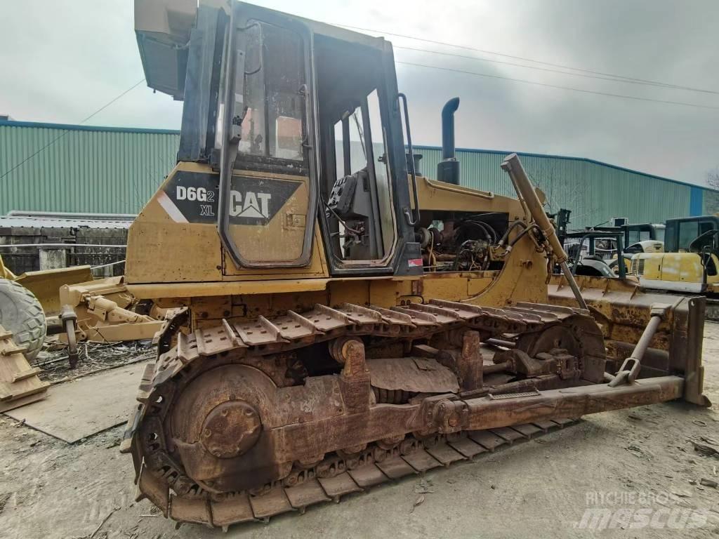 CAT D 6 G Vikšriniai buldozeriai