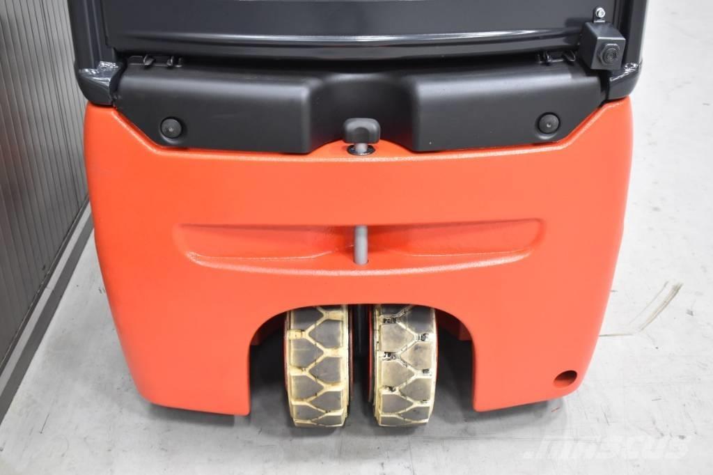 Linde E 12 - 01 Elektriniai šakiniai krautuvai
