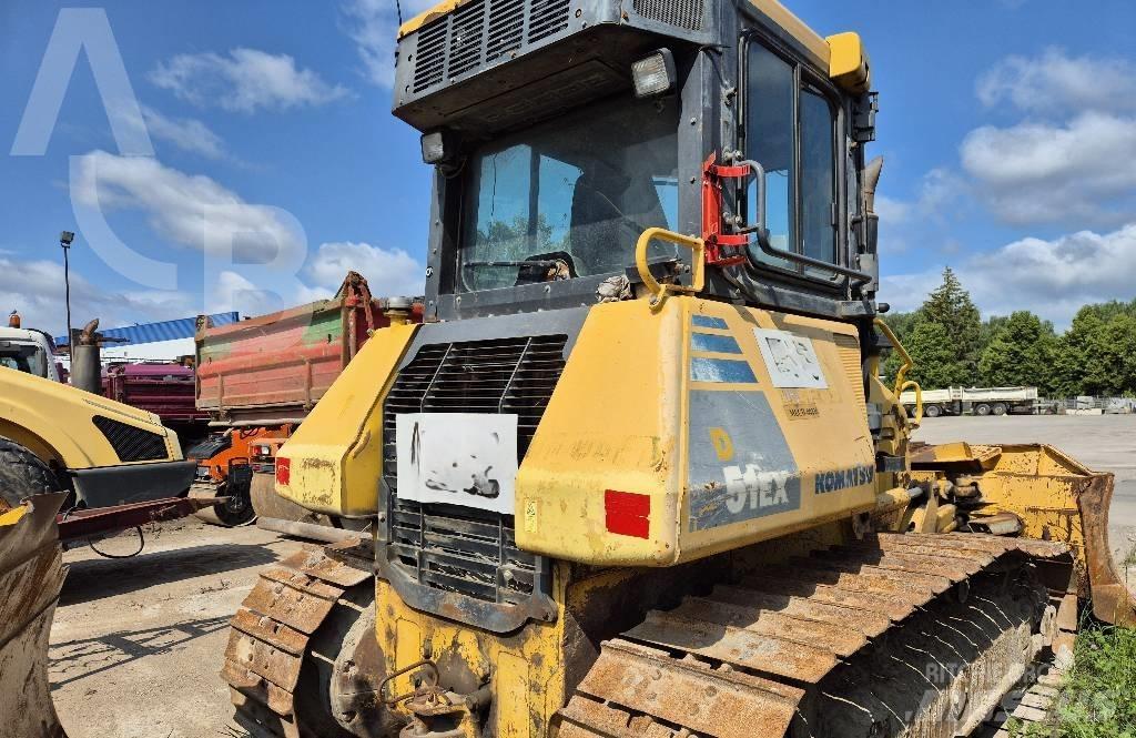 Komatsu D 51 EX-22 Vikšriniai buldozeriai
