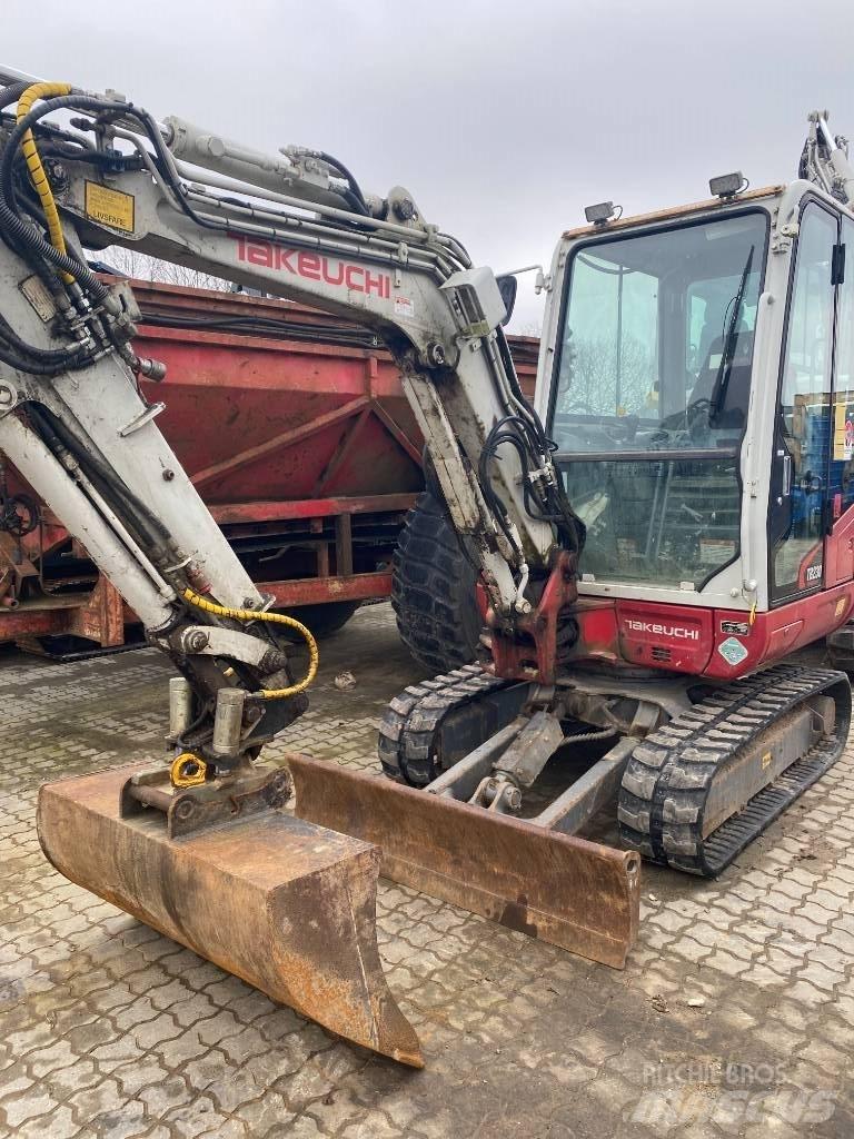 Takeuchi TB230 Mini ekskavatoriai < 7 t