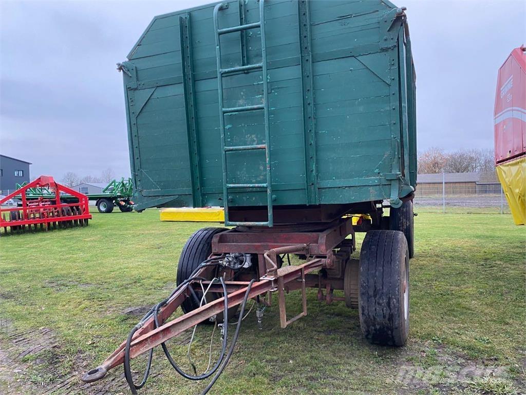 Blumhardt 16t Savivartės priekabos