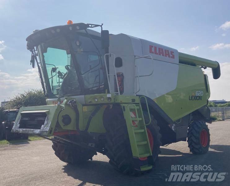 CLAAS LEXION 620 Derliaus nuėmimo kombainai