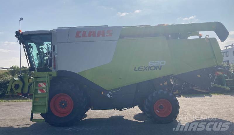 CLAAS LEXION 620 Derliaus nuėmimo kombainai