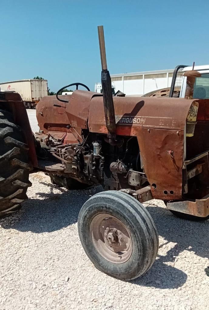 Massey Ferguson 275 Traktoriai