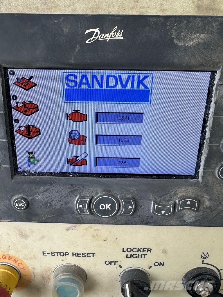 Sandvik QJ 241 Mobilūs smulkintuvai