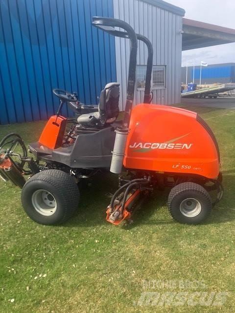 Jacobsen LF550 Savaeigės žoliapjovės