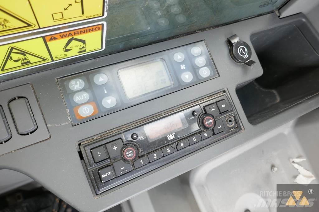 CAT 349FL Vikšriniai ekskavatoriai