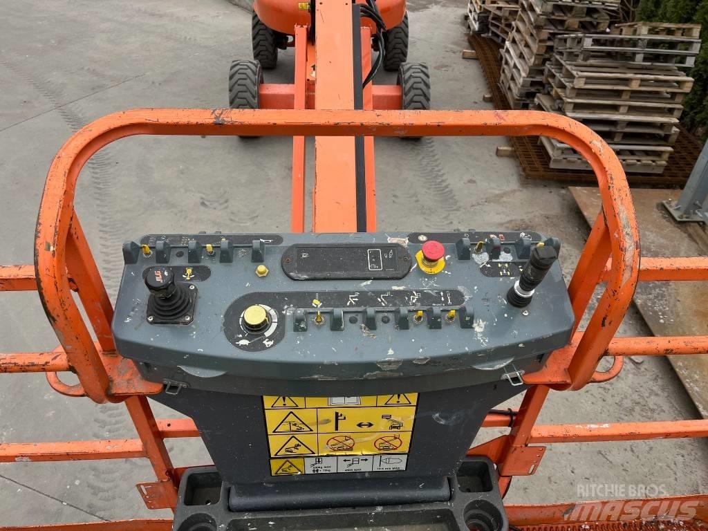 JLG 460 SJ Teleskopiniai keltuvai