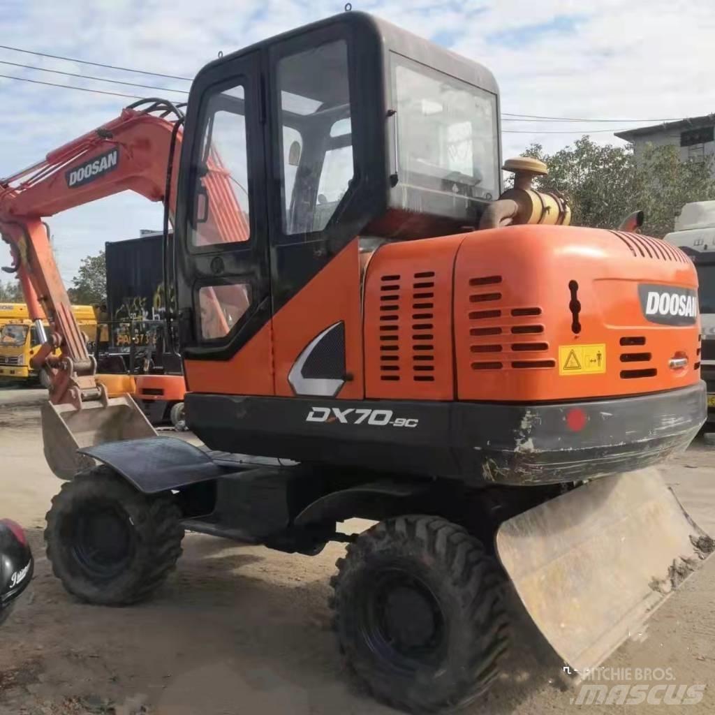 Doosan DX70W-9C Ratiniai ekskavatoriai