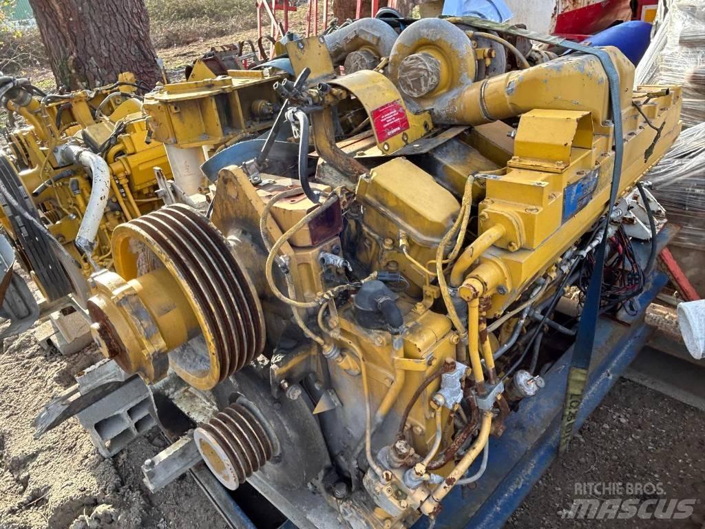 Komatsu SA12V140 Varikliai
