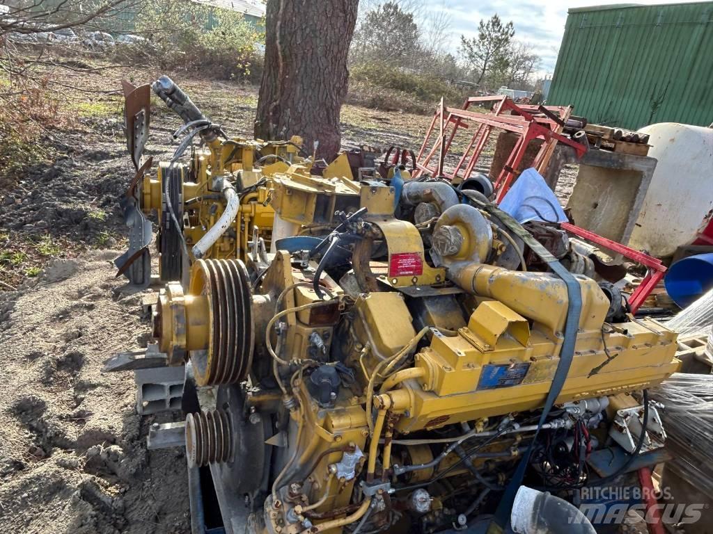 Komatsu SA12V140 Varikliai