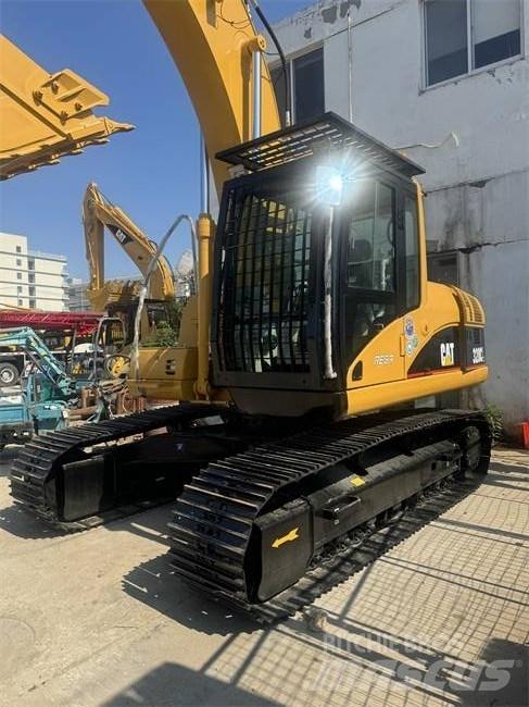 CAT 320 C L Vikšriniai ekskavatoriai