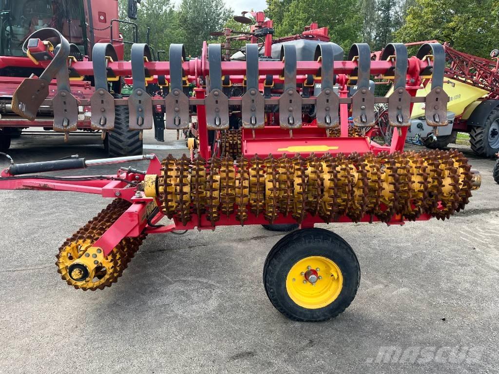 Väderstad ROLLEX 620 Volai