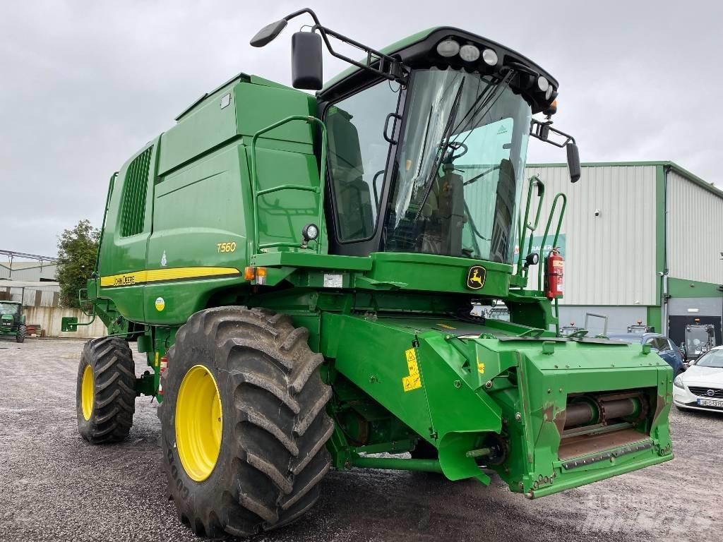 John Deere T 560 Derliaus nuėmimo kombainai
