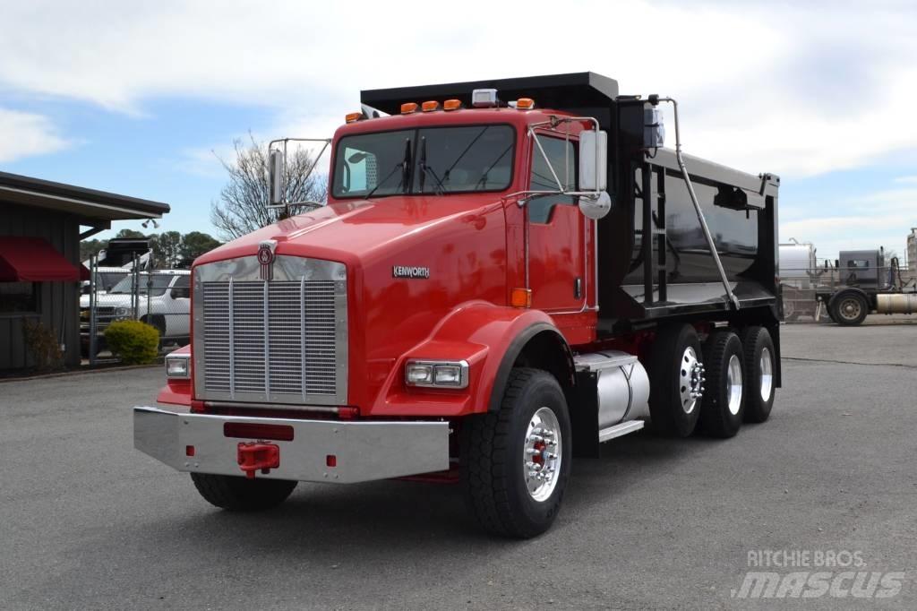 Kenworth T 800 Savivarčių priekabų vilkikai