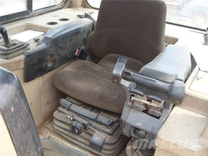 CAT D 6 M LGP Vikšriniai buldozeriai