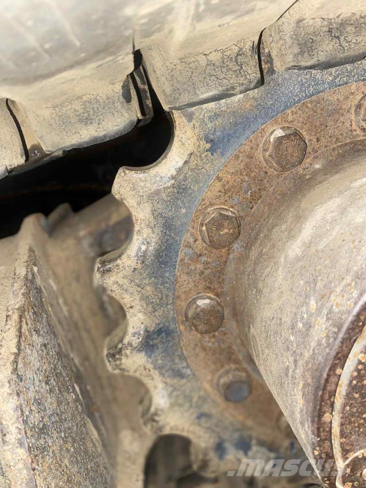 Komatsu PC50MR-2 Ratiniai ekskavatoriai