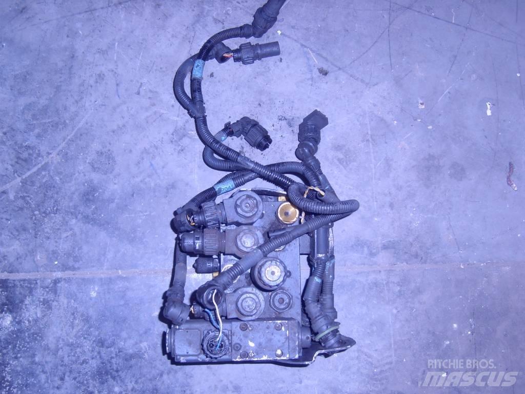 Deutz same Transportas - Kita