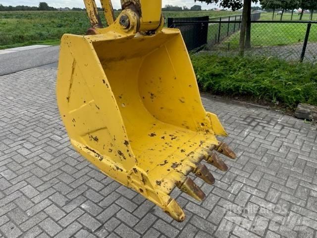 Komatsu PC60-5 Vikšriniai ekskavatoriai