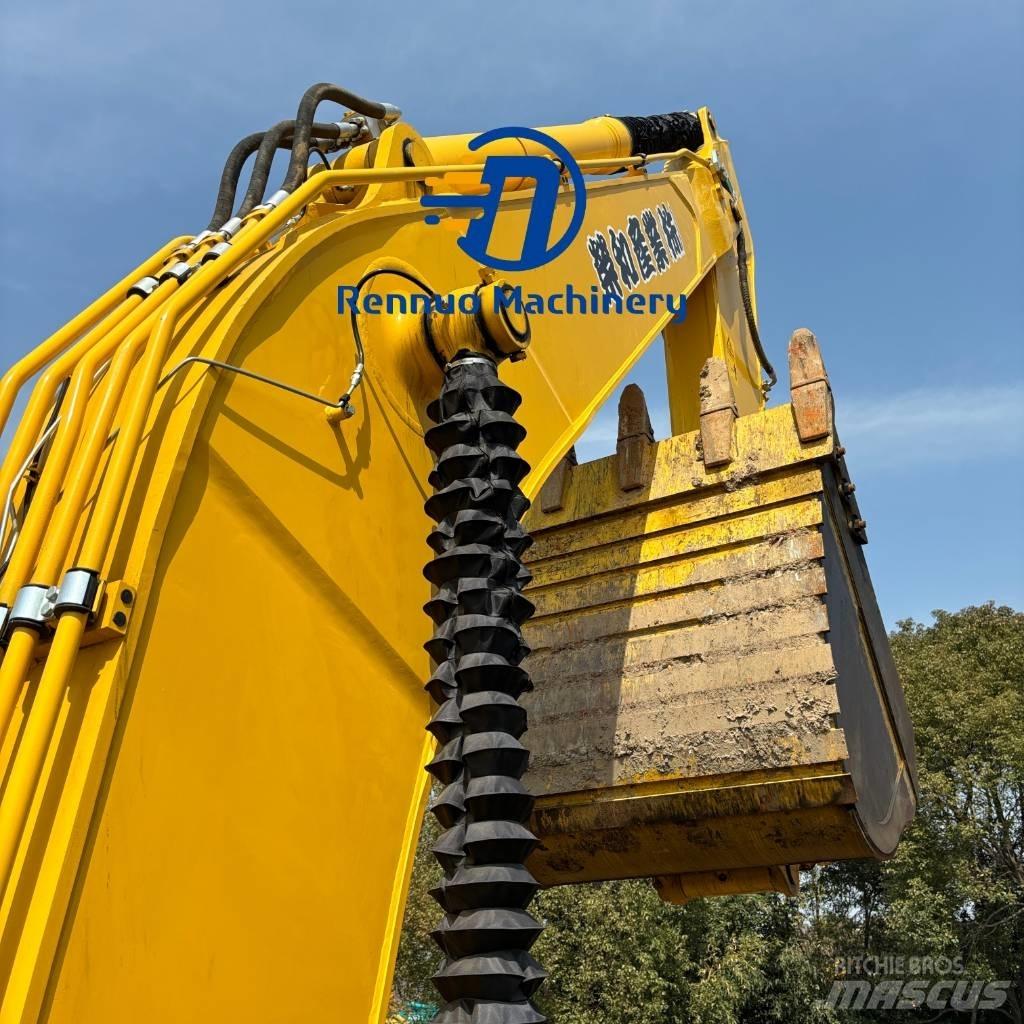 Komatsu PC450-8 Vikšriniai ekskavatoriai
