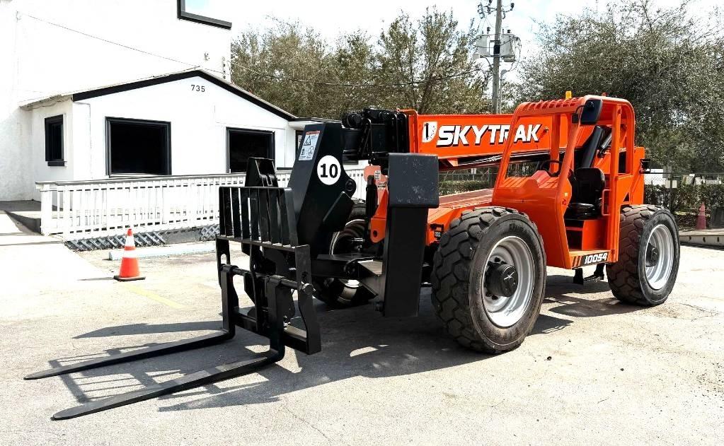 JLG 10054 Teleskopiniai krautuvai