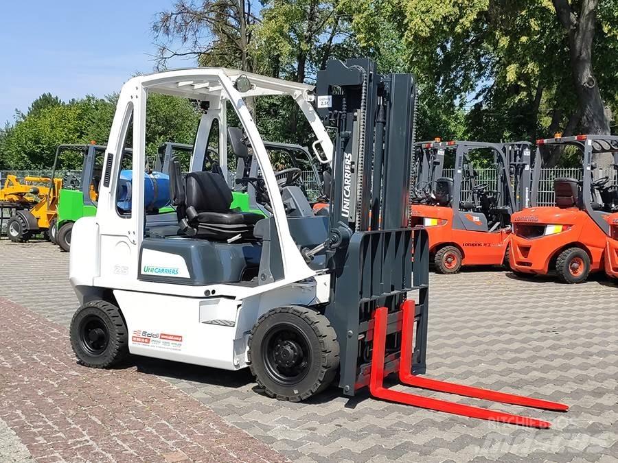 Nissan U1D2A25LH LPG (dujiniai) krautuvai
