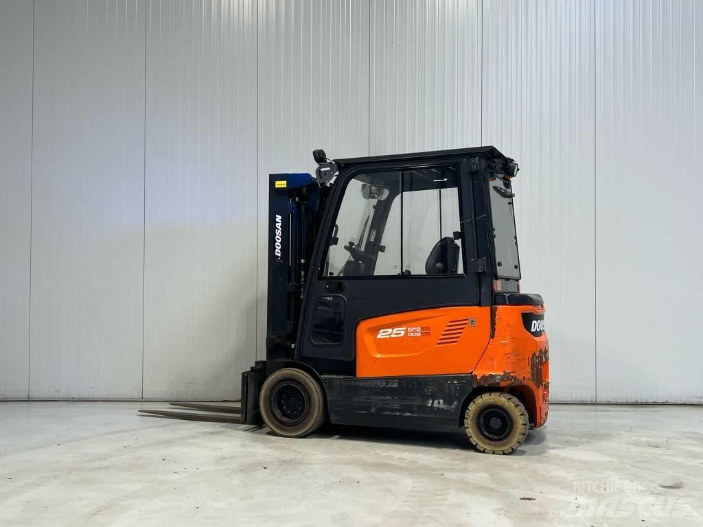 Doosan B25X-7 Elektriniai šakiniai krautuvai