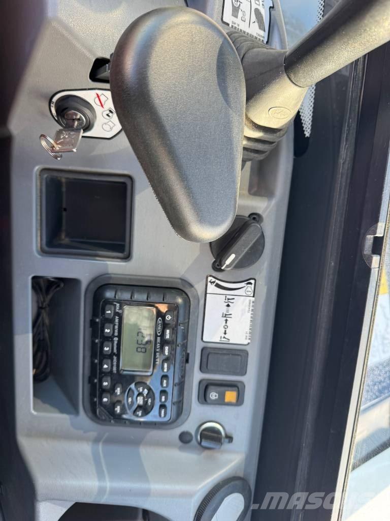 Bobcat E88 R2 Vidutinės galios ekskavatoriai 7-12 t