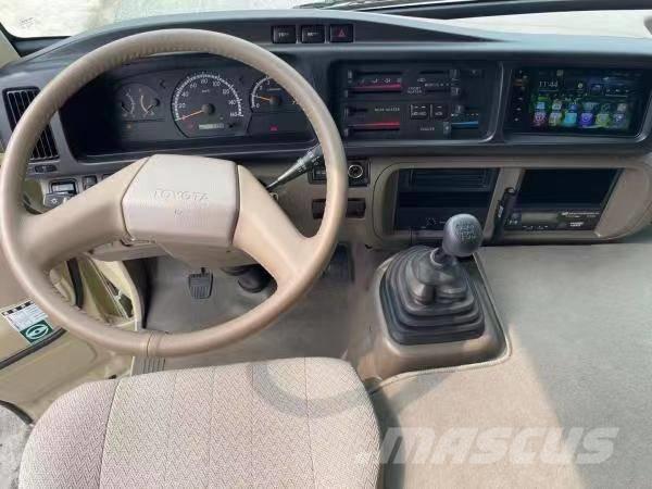 Toyota Coaster Bus Mikroautobusai