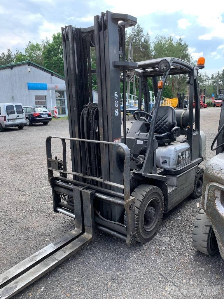 Nissan U1D2A25PQ LPG (dujiniai) krautuvai