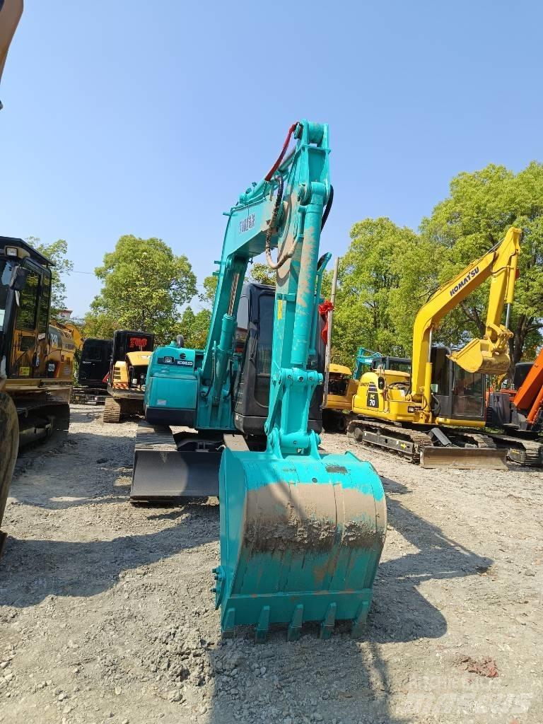 Kobelco SK 75 Vidutinės galios ekskavatoriai 7-12 t