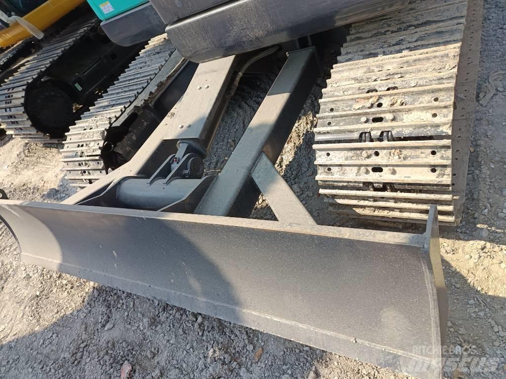 Kobelco SK 75 Vidutinės galios ekskavatoriai 7-12 t