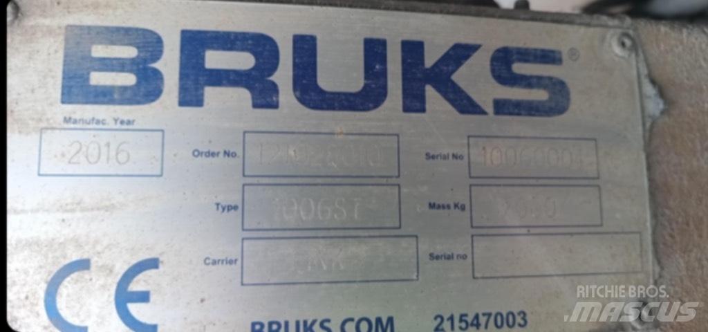 Bruks 1006 ST Medienos smulkintuvai