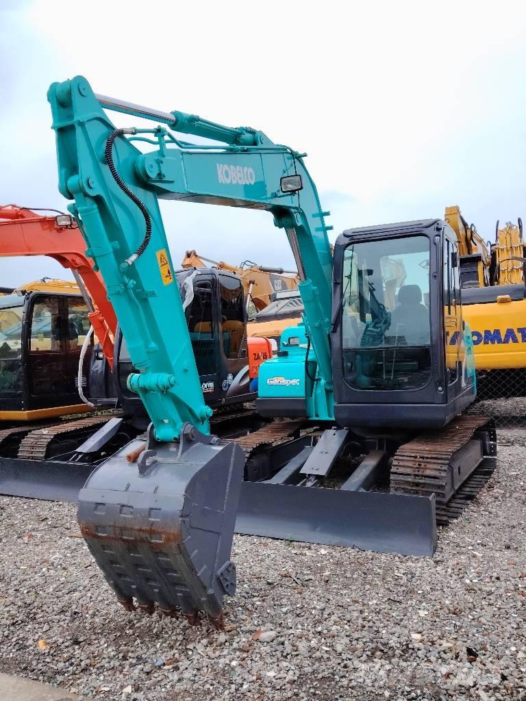 Kobelco SK75 Vidutinės galios ekskavatoriai 7-12 t